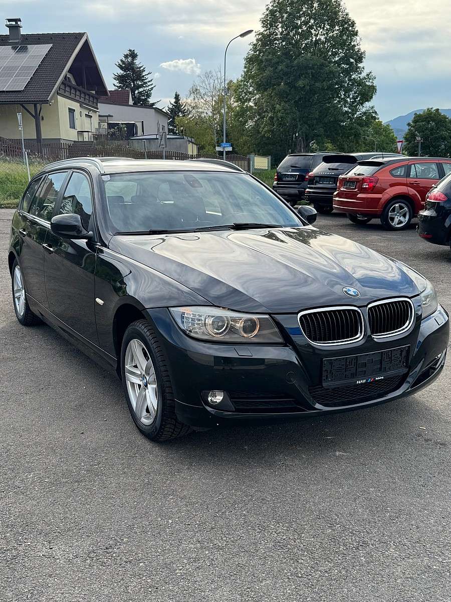 BMW 316d Touring Österreich-Paket (2010) - Bild 4