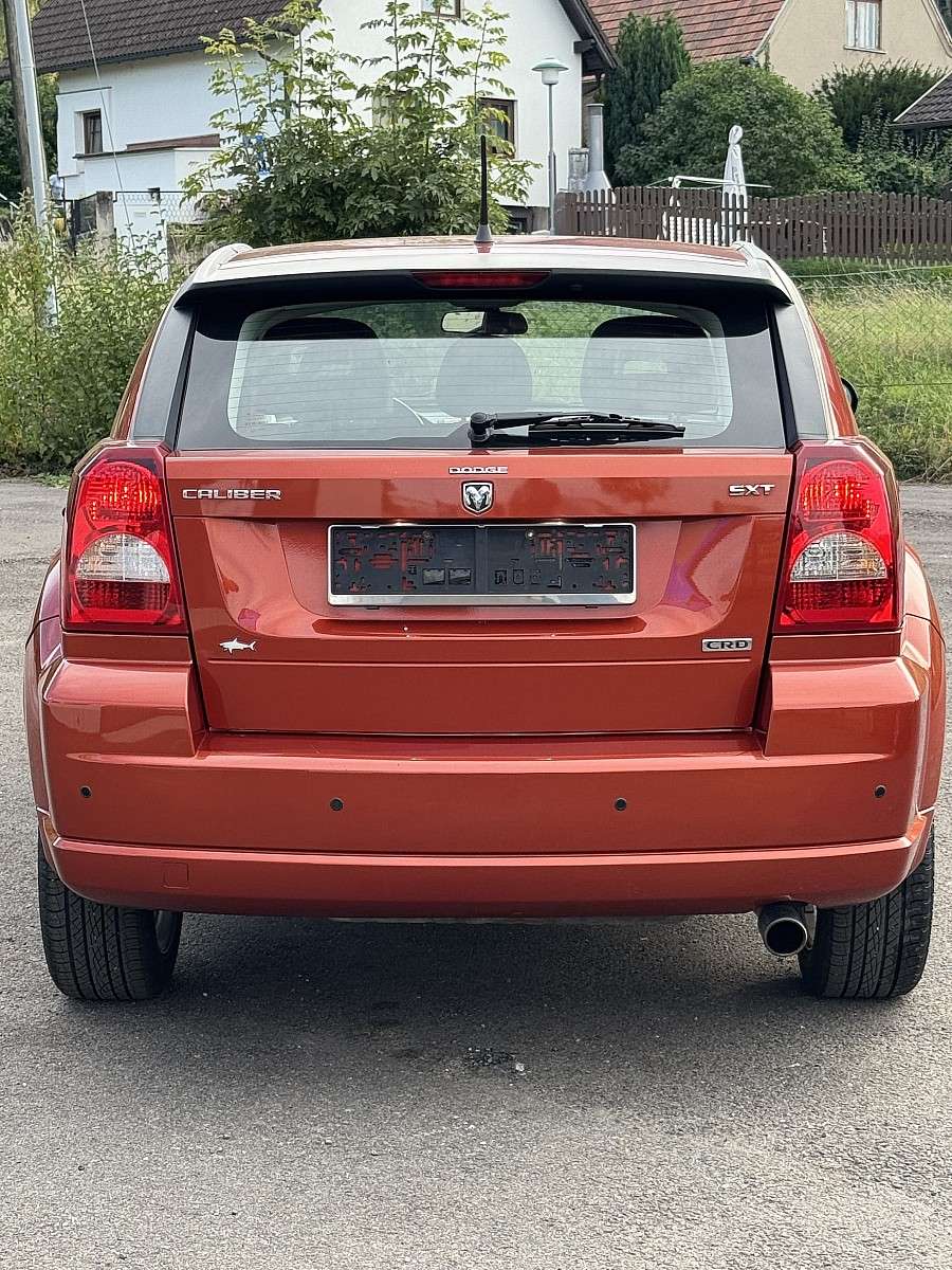 Dodge Caliber 2,0 CRD SXT Sport (2009) - Bild 8
