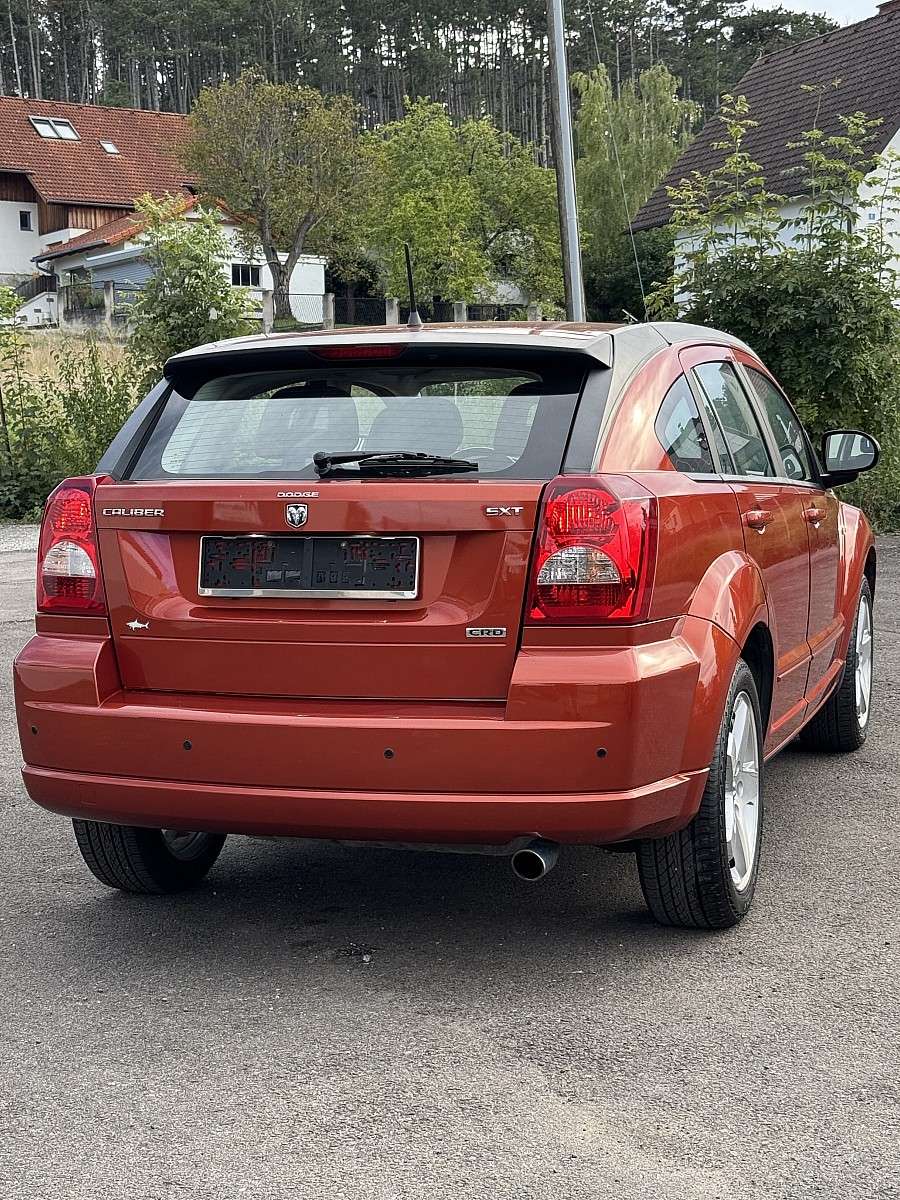 Dodge Caliber 2,0 CRD SXT Sport (2009) - Bild 7
