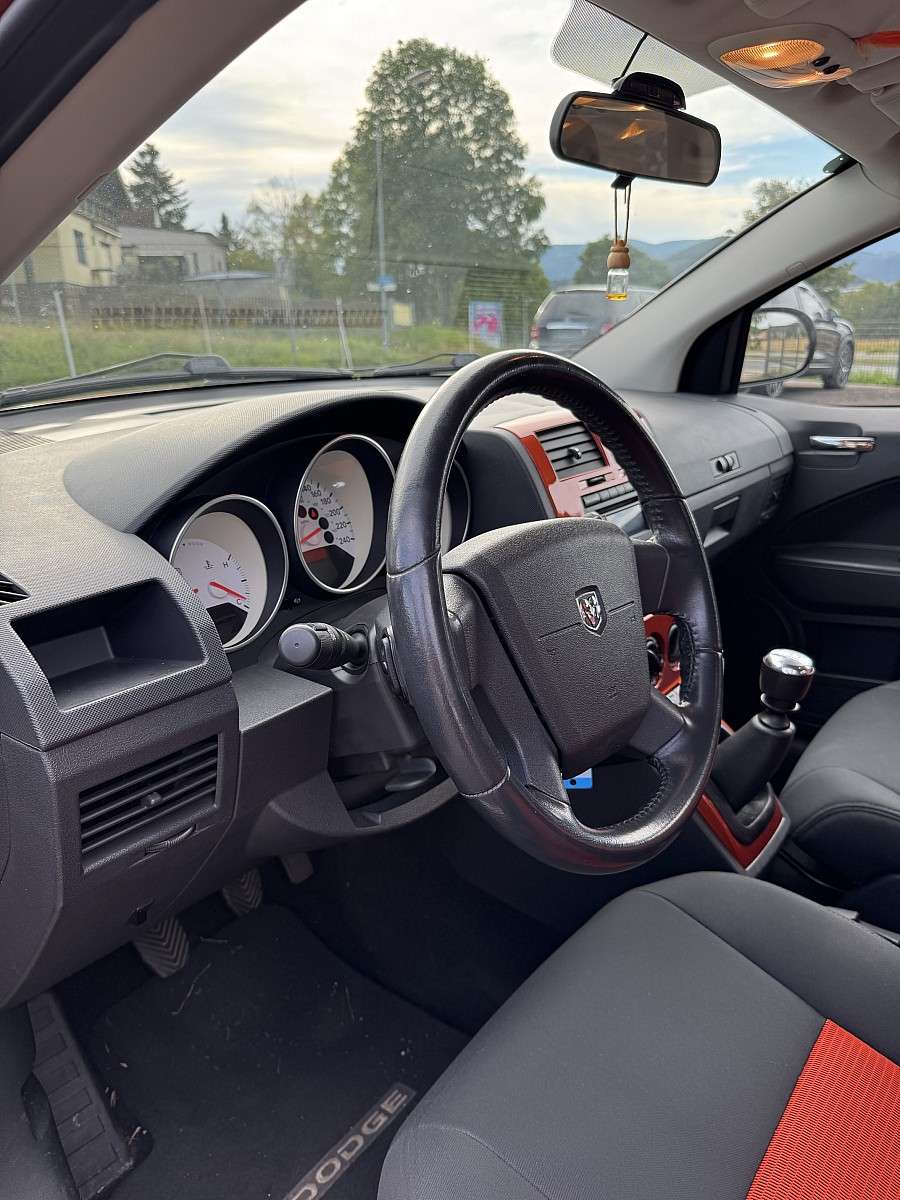 Dodge Caliber 2,0 CRD SXT Sport (2009) - Bild 11