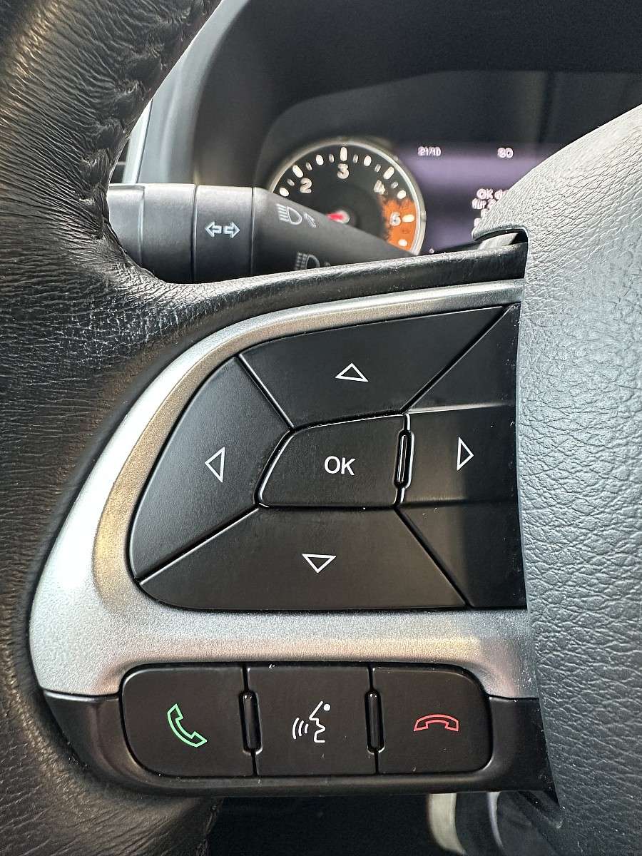 Jeep Renegade 2,0 MultiJet II 140 Limited AWD Aut. (2015) - Bild 18