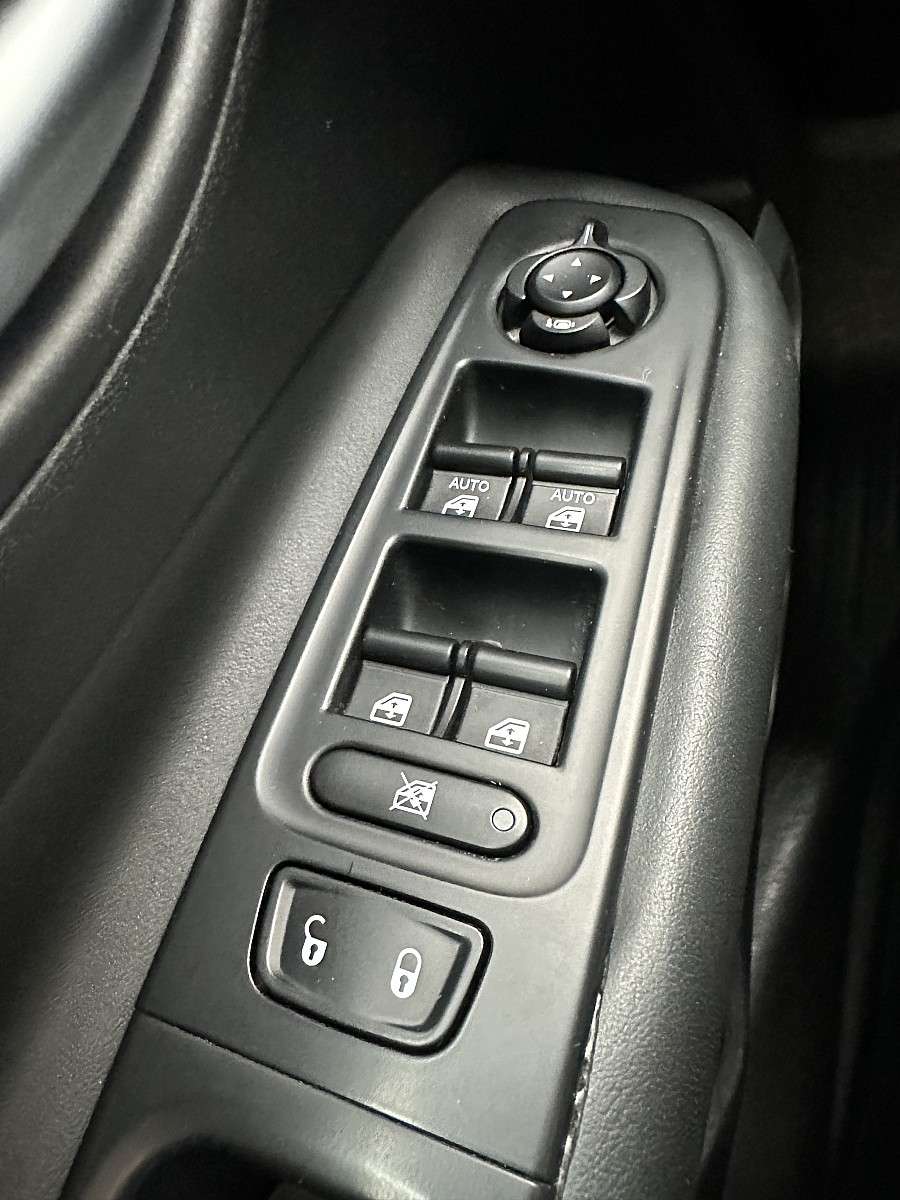 Jeep Renegade 2,0 MultiJet II 140 Limited AWD Aut. (2015) - Bild 26