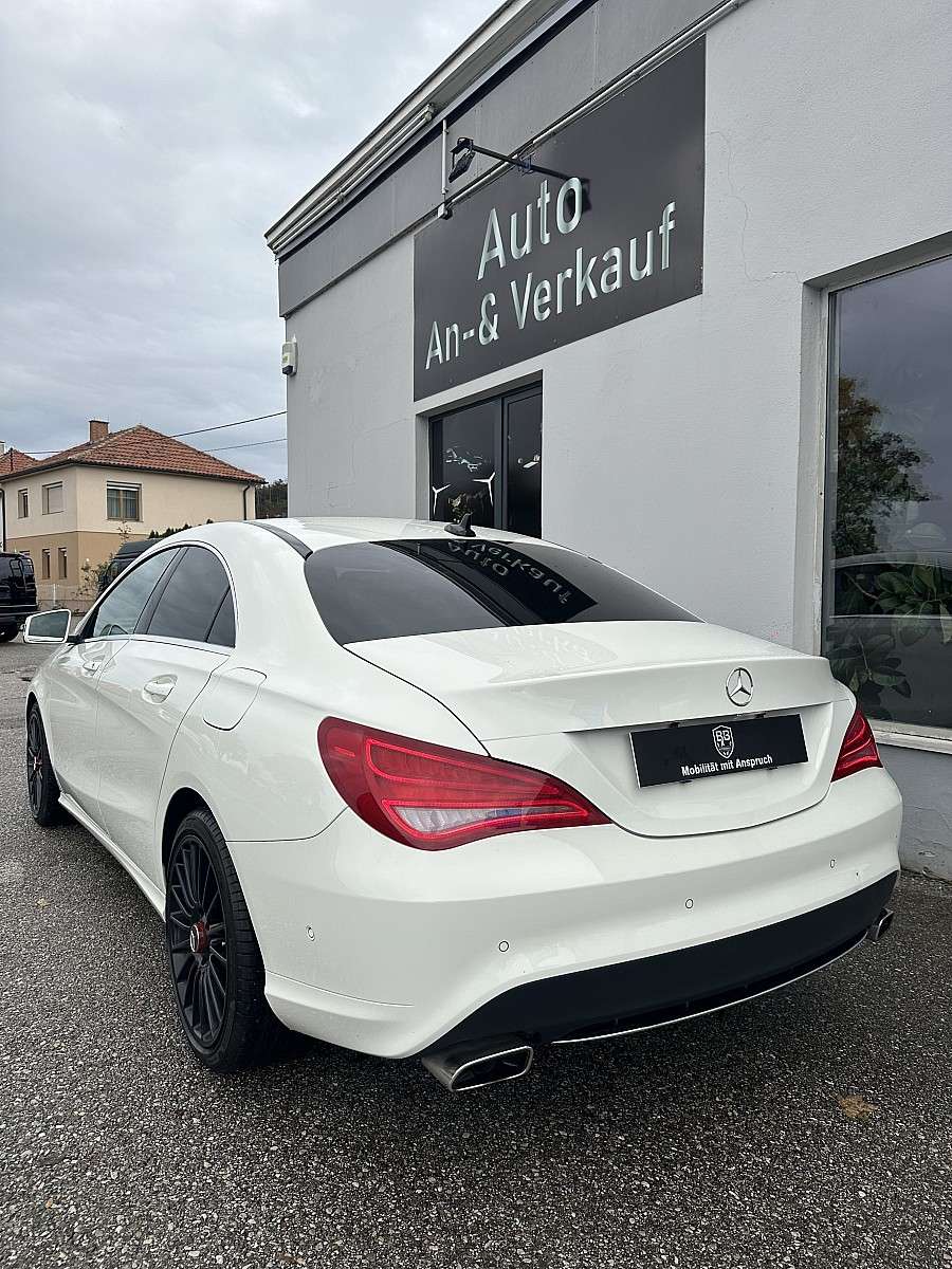 Mercedes-Benz CLA 220 d Aut. (2015) - Bild 4