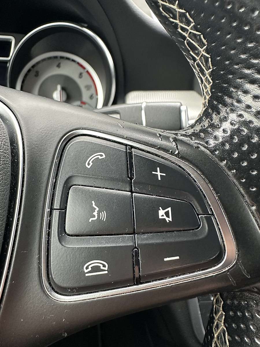 Mercedes-Benz CLA 220 d Aut. (2015) - Bild 19