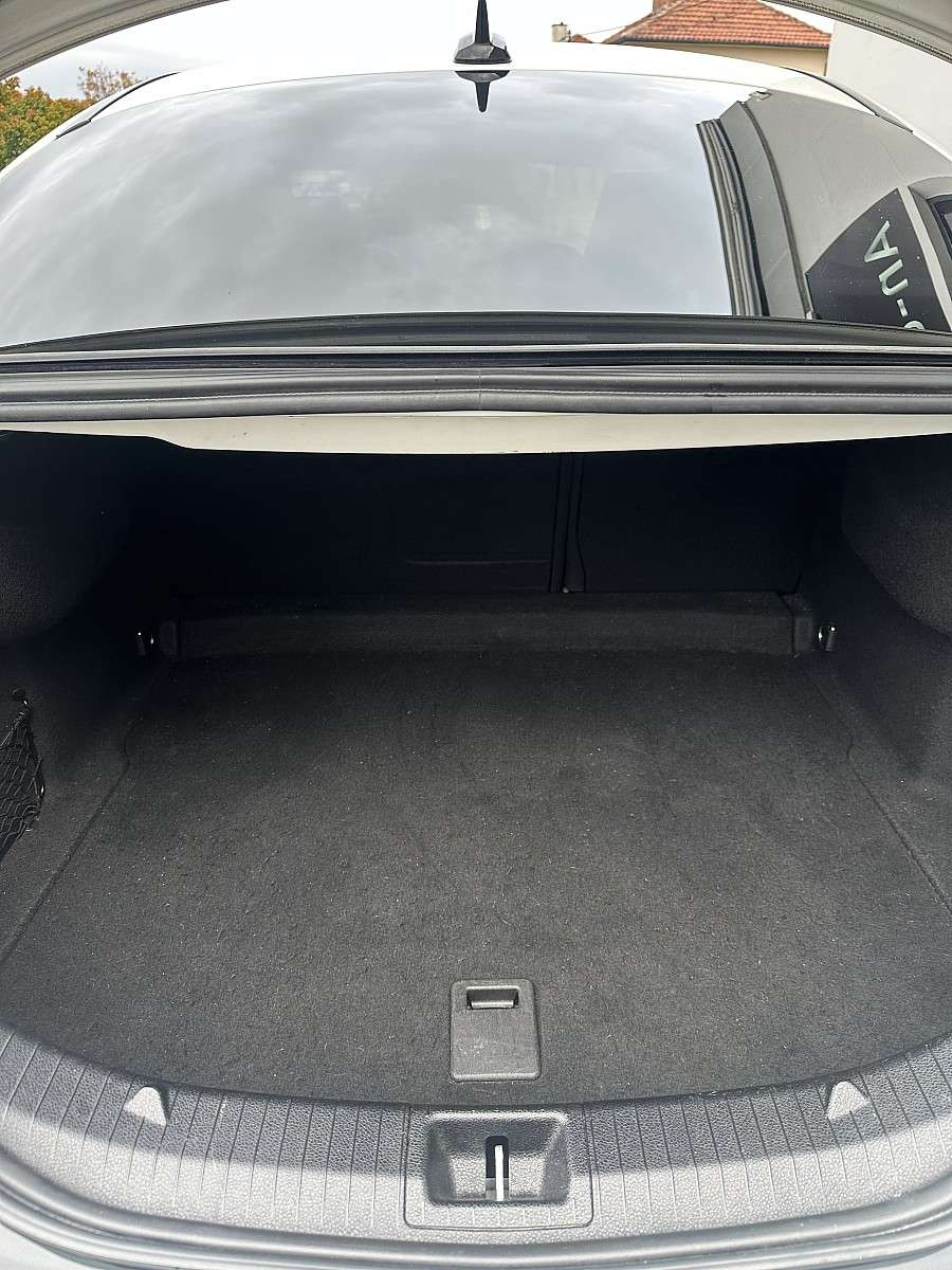 Mercedes-Benz CLA 220 d Aut. (2015) - Bild 7