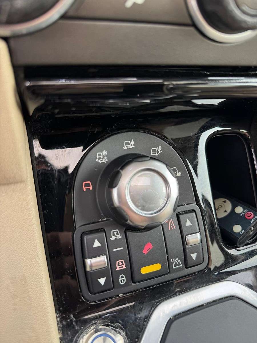 Land Rover Discovery 4 3,0 TdV6 HSE Aut. (2010) - Bild 26