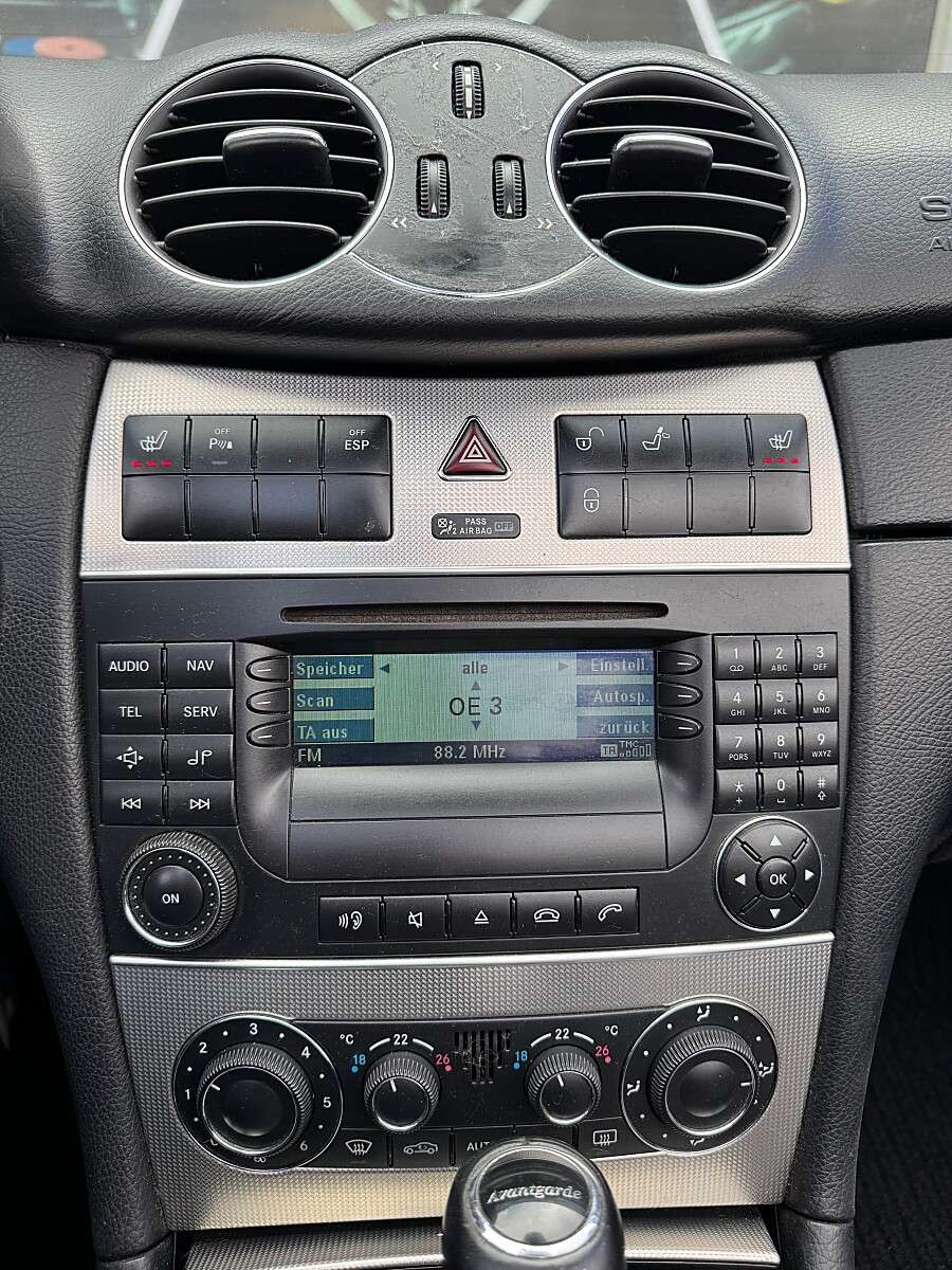 Mercedes-Benz CLK 320 Avantgarde CDI Aut. (2007) - Bild 18