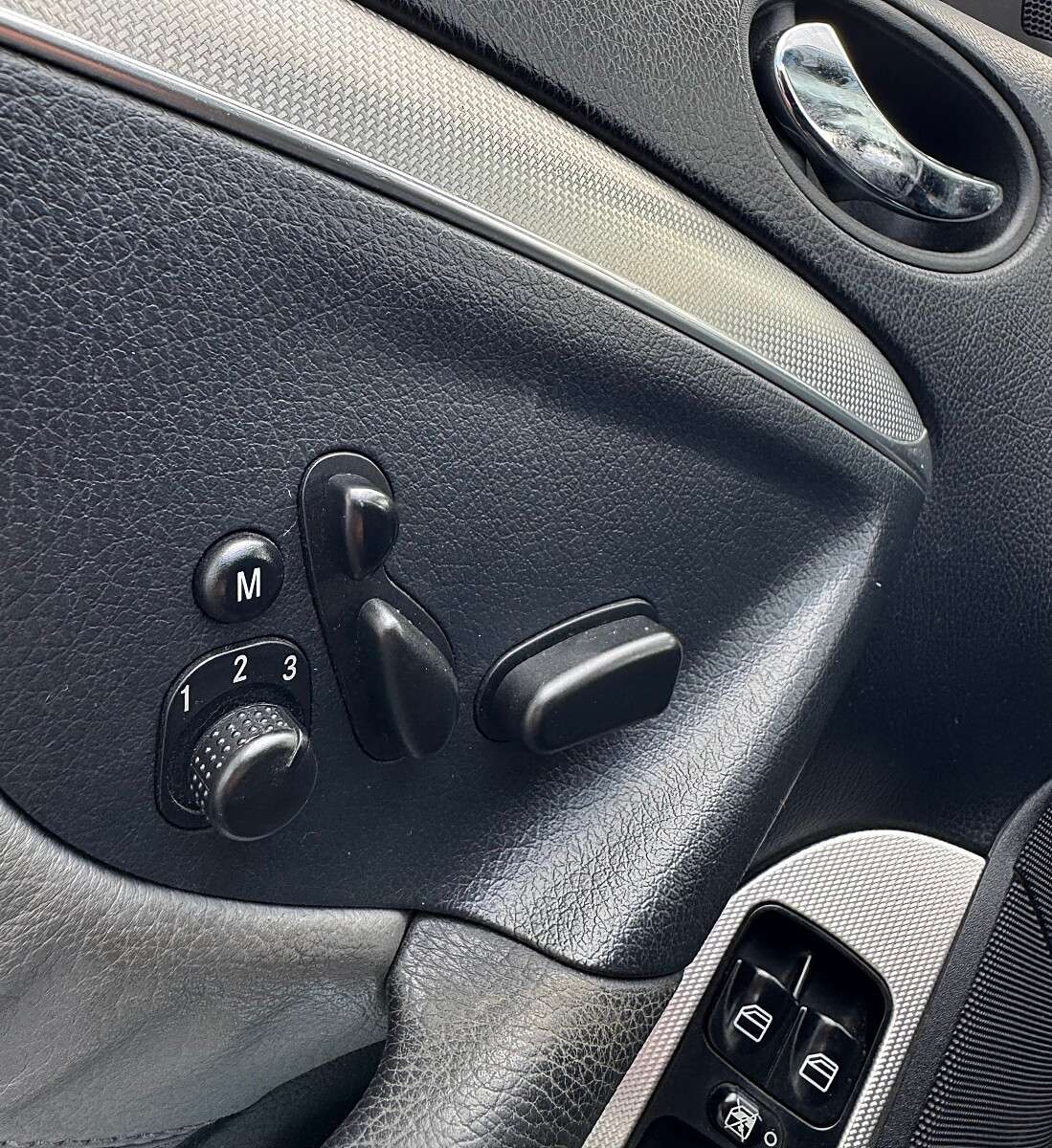 Mercedes-Benz CLK 320 Avantgarde CDI Aut. (2007) - Bild 20