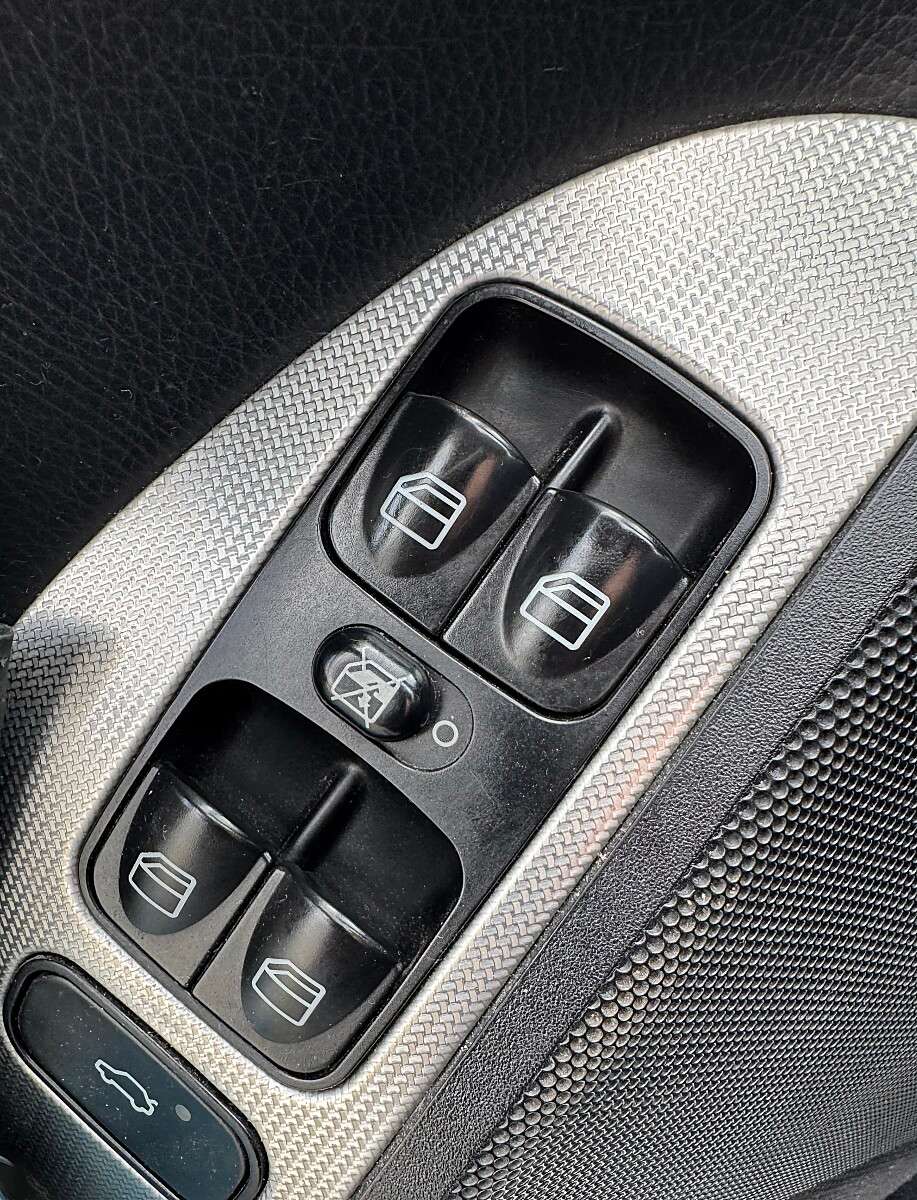 Mercedes-Benz CLK 320 Avantgarde CDI Aut. (2007) - Bild 21