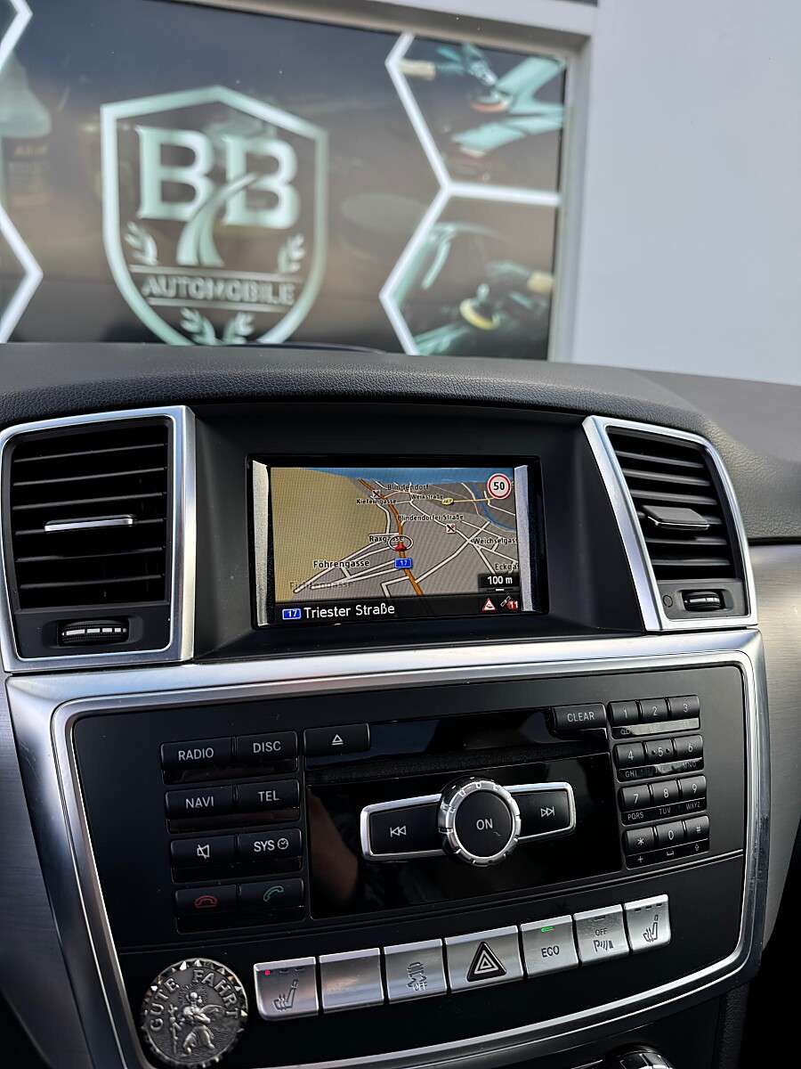 Mercedes-Benz ML 350 BlueTEC 4MATIC (2013) - Bild 13